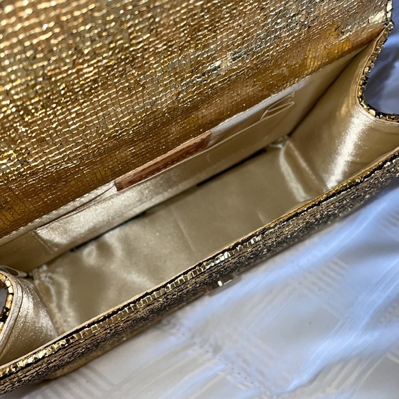 Gold Bedazzled Mini shoulder bag!! - Picture 6 of 6